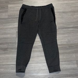 American Eagle Joggers